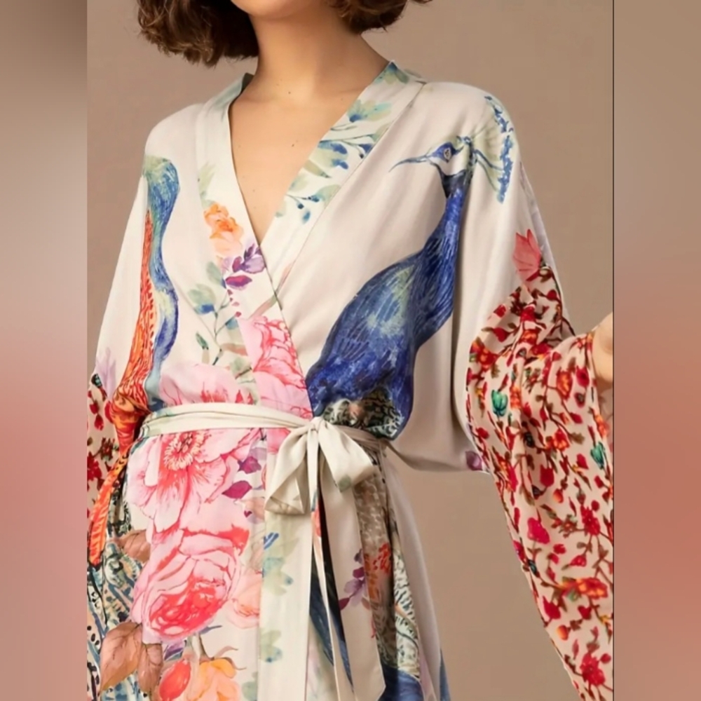 Floral Peacock Satin Robe with Bell Sleeves - White/Pink - Picture 3 of 13